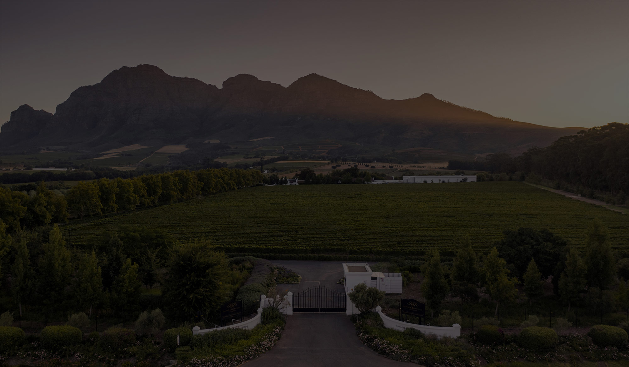 Outer picture of the winery